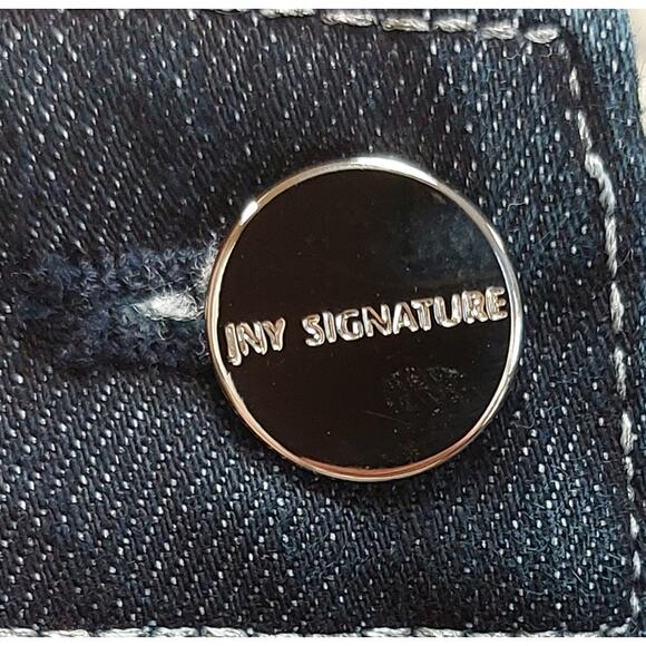 JONES SIGNATURE NEW YORK JEANS SIZE 8, 32" STRETCH, DARK WASH BLUE - Picture 4 of 5